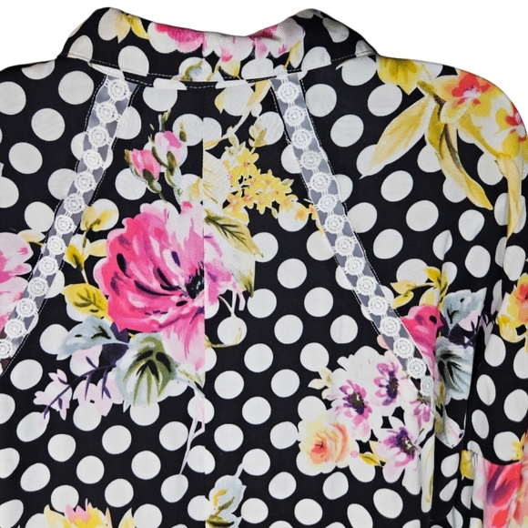 0029 Cirana Polka Dot Floral Lace Button Up Black White Pink Office Size Medium - Picture 6 of 14
